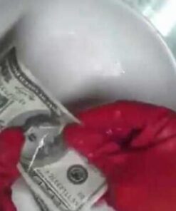 S.S.D SUPER AUTOMAT is the perfect solution for industrial cleaning and surface restoration.